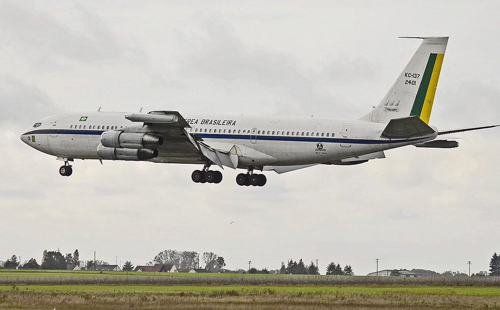 KC-137 of Força Aerea Brasileira (Brazilian Air Force), No. 2401 KC-137 of Força Aerea Brasileira (Brazilian Air Force), No. 2401